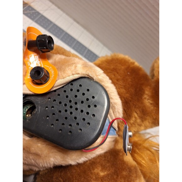 Radio Shack Cocker Spaniel Plush Stuffed Animal Toy Parts or Repair  not working - Picture 6 of 12